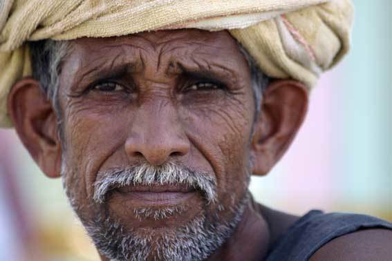 indian-farmer Poor farmer